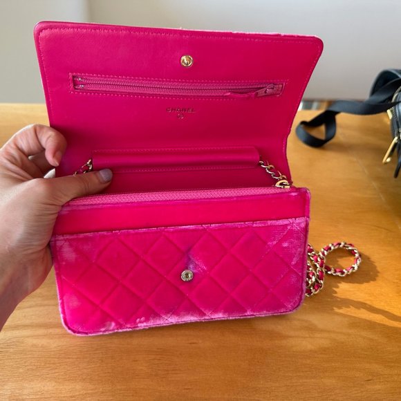 velvet chanel purse